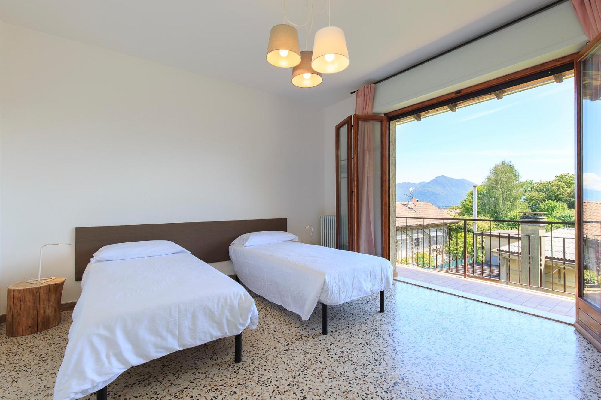 Casa Lilla - Lakeview Large Apartments With Garden Above Stresa Exterior foto